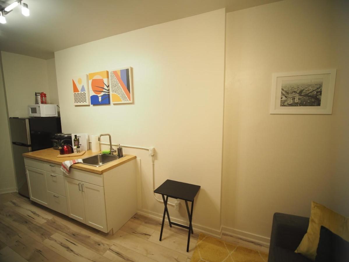 Cozy 1 Bedroom Centrally Located Hamilton Exterior foto