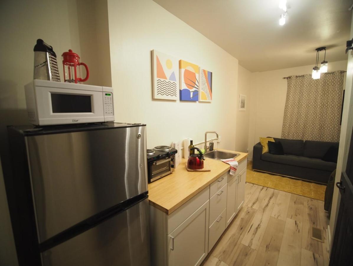 Cozy 1 Bedroom Centrally Located Hamilton Exterior foto