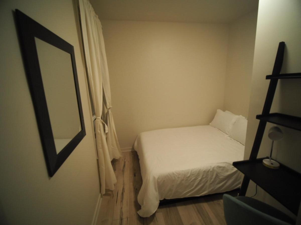 Cozy 1 Bedroom Centrally Located Hamilton Exterior foto